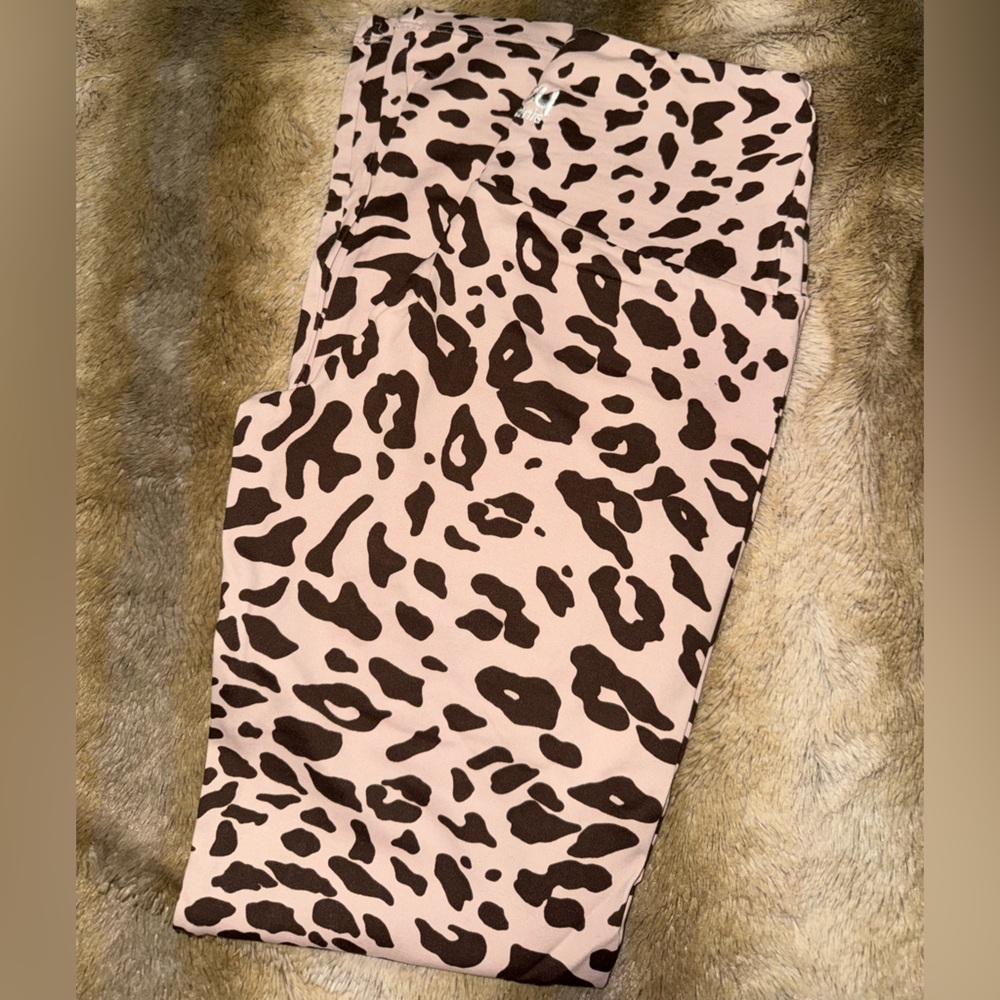 BOOTY BY BRABANTS CHEETAH LEGGINGS